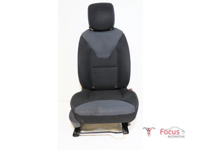 Stoel rechts van een Renault Clio, Auto-onderdelen, Interieur en Bekleding, Renault, Gebruikt, 6 maanden garantie, 12 maanden garantie