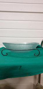 Schaal met metalen onderstuk, Huis en Inrichting, Ophalen of Verzenden, 'T Olde Gre-j, Info@toldegrej.nl, Endepoelstraat 20f Didam