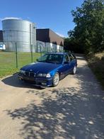 Bmw 320i e36 touring handgeschakeld, Achterwielaandrijving, Zwart, 150 pk, Blauw