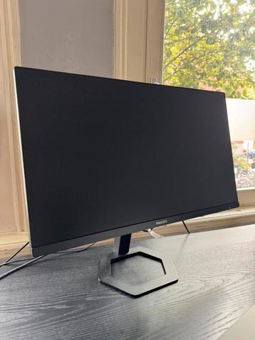 Philips 24E1N5300AE/00 24 inch monitor met usb-c beschikbaar voor biedingen
