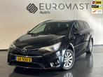 Toyota Avensis Touring Sports 1.6 D-4D-F Lease Pro Navi Crui, Auto's, Toyota, Voorwielaandrijving, Stof, Euro 6, 4 cilinders