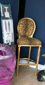 Barok barkruk met luipaardprint panter en gouden details, Huis en Inrichting, Barkrukken, Ophalen, Gebruikt, Met voetsteun, 60 tot 90 cm