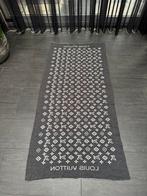 Sjaal lv, Maat 46/48 (XL) of groter, Ophalen of Verzenden, Zo goed als nieuw, Nvt