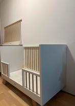 Babybed met kastje - Ideaal voor de kinderkamer!, 70 tot 85 cm, Ophalen of Verzenden, Zo goed als nieuw, Lattenbodem