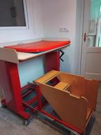 Verstelbare verschoningstafel met kussen. Van het merk Rolf., Kinderen en Baby's, Kinderkamer | Tafels en Stoelen, Ophalen, Stoel(en)