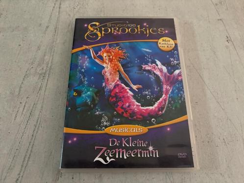 Studio 100 Musical De Kleine Zeemeermin DVD, Cd's en Dvd's, Dvd's | Kinderen en Jeugd, Zo goed als nieuw, Film, Ophalen of Verzenden