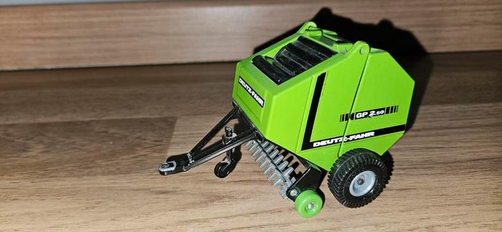 Balenpers Deutz-Fahr GP 2.50 Speelgoed, metaal, Kinderen en Baby's, Speelgoed | Overig, Ophalen of Verzenden