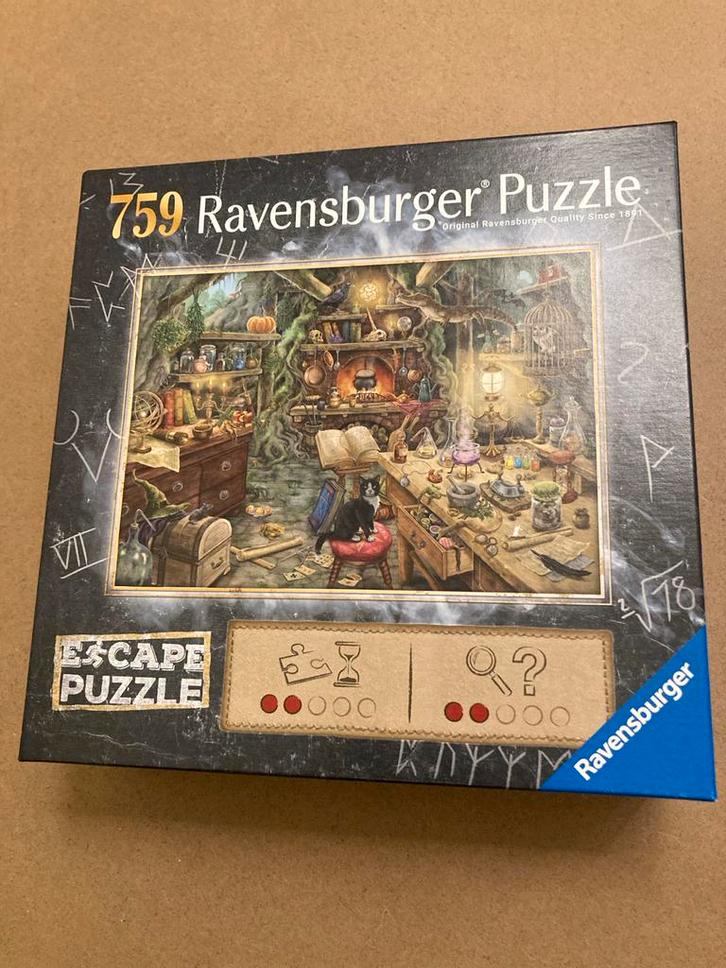 Ravensburger Escape Puzzel Heksenkeuken - 759 Stukjes, Hobby en Vrije tijd, Denksport en Puzzels, Zo goed als nieuw, Legpuzzel
