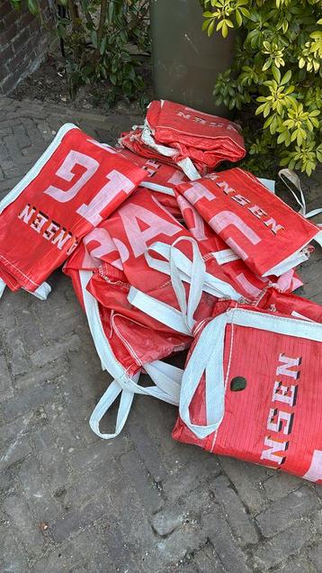 big bags 1 m^2 (6 stuks) beschikbaar voor biedingen