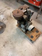 1 cilinder benzine motor stationair voor waterpomp enz, Doe-het-zelf en Verbouw, Motoren, Ophalen, Zo goed als nieuw, Benzinemotor
