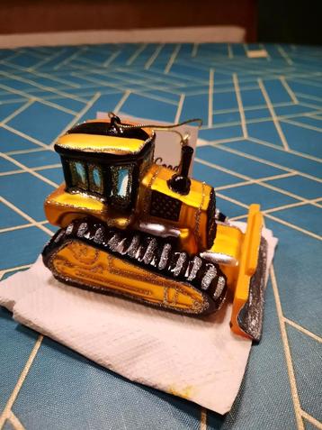 Nieuwe bulldozer kerstbal glas beschikbaar voor biedingen