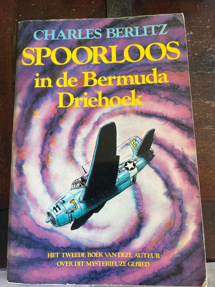 Spoorloos in de Bermuda Driehoek - Charles Berlitz, Boeken, Esoterie en Spiritualiteit, Gelezen, Achtergrond en Informatie, Overige onderwerpen