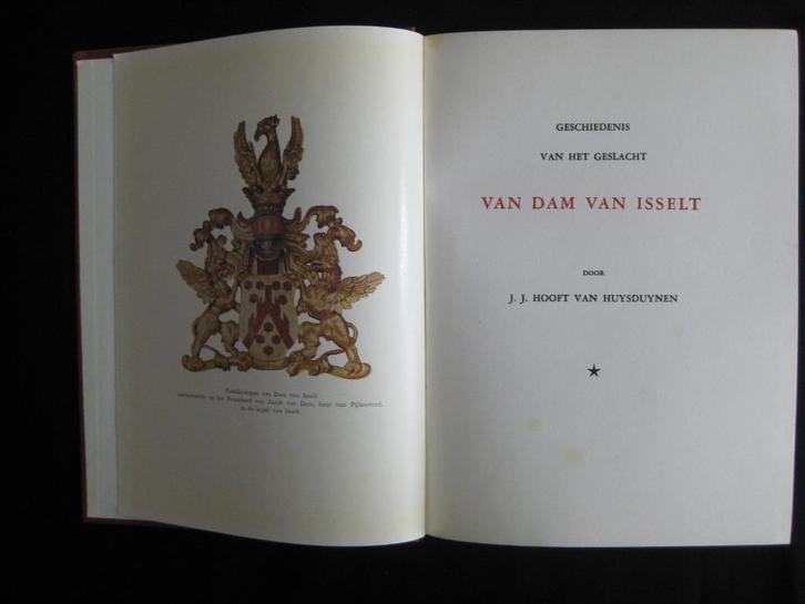 Genealogie.Geschiedenis van het geslacht Van Dam van Isselt, Boeken, Geschiedenis | Vaderland, Gelezen, 20e eeuw of later, Ophalen of Verzenden