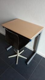 Leuk schooltafeltje met stoeltje, Kinderen en Baby's, Kinderkamer | Tafels en Stoelen, Ophalen, Gebruikt, Tafel(s) en Stoel(en)
