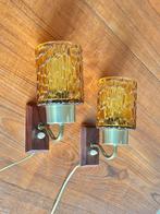 Set 2 vintage wandlampen Deens hout messing glas jaren 50/60, Ophalen, Gebruikt, Glas, Vintage