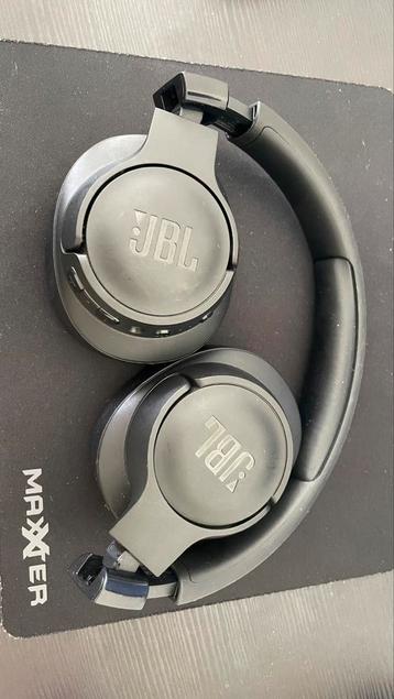JBL TUNE760NC Headphone beschikbaar voor biedingen
