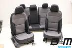 Nieuwstaat interieur VW Golf  7 stoelverwarming 118km oud ., Auto-onderdelen, Gebruikt