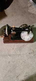 antiek naaimachine, Antiek en Kunst, Antiek | Naaimachines, Ophalen