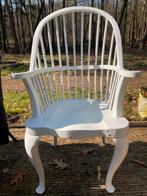 Aparte stoel hoge spijlen rugleuning. Hout. Wit., Antiek en Kunst, Antiek | Meubels | Stoelen en Banken, Ophalen