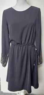 (JU13) zwarte jurk, zilver/goud paletten, Party Coll. - S, Kleding | Dames, Jurken, Zwart, Nieuw, Ophalen of Verzenden, Maat 36 (S)