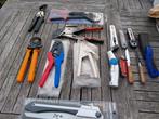 Verschillende nagelpistolen en speciale tangen, Doe-het-zelf en Verbouw, Gereedschap | Handgereedschap, Ophalen of Verzenden, Nieuw