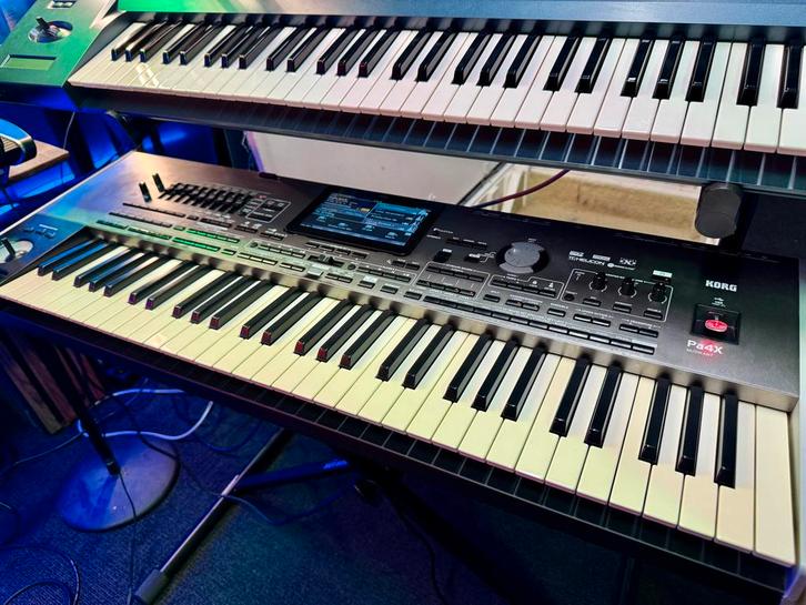 Korg Pa4X Muzikant Keyboard, Muziek en Instrumenten, Keyboards, Gebruikt, 61 toetsen, Korg, Aanslaggevoelig, Ophalen