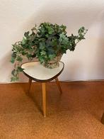 Origineel retro vintage bijzettafeltje driehoek formica, Ophalen of Verzenden, Zo goed als nieuw, Poppenhuis