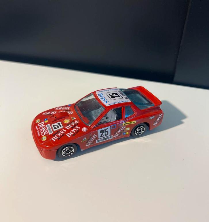 133. Porsche 924 Turbo modelauto 1:43, Hobby en Vrije tijd, Modelauto's | 1:43, Zo goed als nieuw, Auto, Overige merken, Ophalen of Verzenden