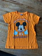 Oranje jongens tshirt Mickey 140, Ophalen of Verzenden, Zo goed als nieuw, Jongen, Shirt of Longsleeve