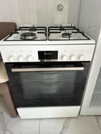 Fornuis  zo goed als nieuw bosch, Witgoed en Apparatuur, Fornuizen, Zo goed als nieuw, Gas, Vrijstaand, 85 tot 90 cm