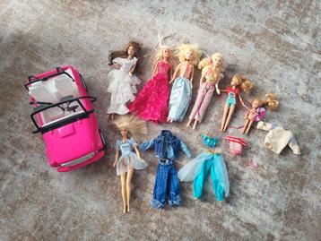 Barbie Auto met Barbies beschikbaar voor biedingen