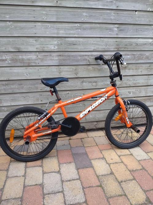 Bmx, Fietsen en Brommers, Fietsen | Crossfietsen en BMX, Gebruikt, 16 tot 20 inch, Staal, Stuur 360° draaibaar, V-brakes, Voetsteunen