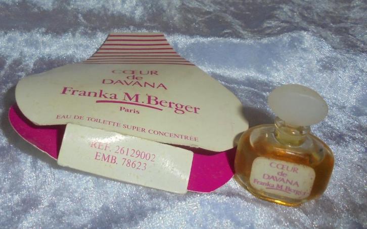 Volle parfum mini - Ceour de davana Oudje, Verzamelen, Parfumverzamelingen, Zo goed als nieuw, Miniatuur, Gevuld, Ophalen of Verzenden