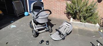 Mooie Nuna ivvi kinderwagen met reiswieg beschikbaar voor biedingen