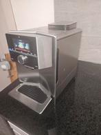 Siemens EQ.9 S500 Koffiemachine, Witgoed en Apparatuur, Koffiezetapparaten, Gebruikt, 10 kopjes of meer, Koffiemachine, Afneembaar waterreservoir