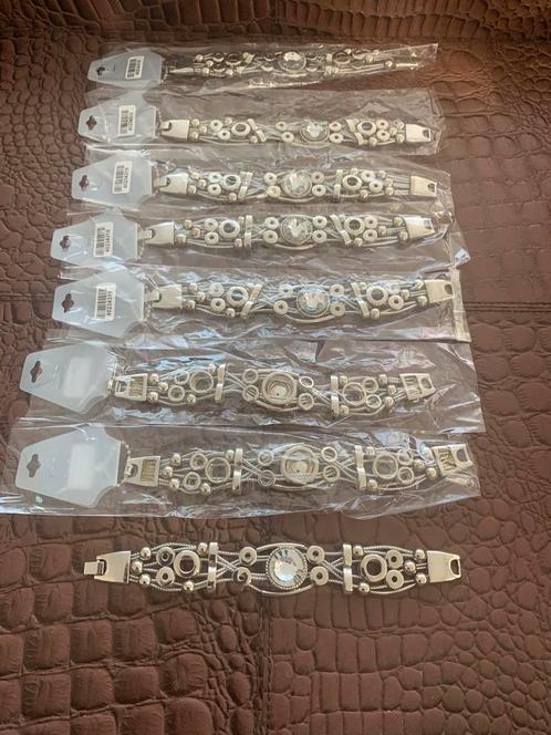 Partij 8 stuks luxe mooie strass armbanden A12, Sieraden, Tassen en Uiterlijk, Armbanden, Nieuw, Overige materialen, Overige kleuren