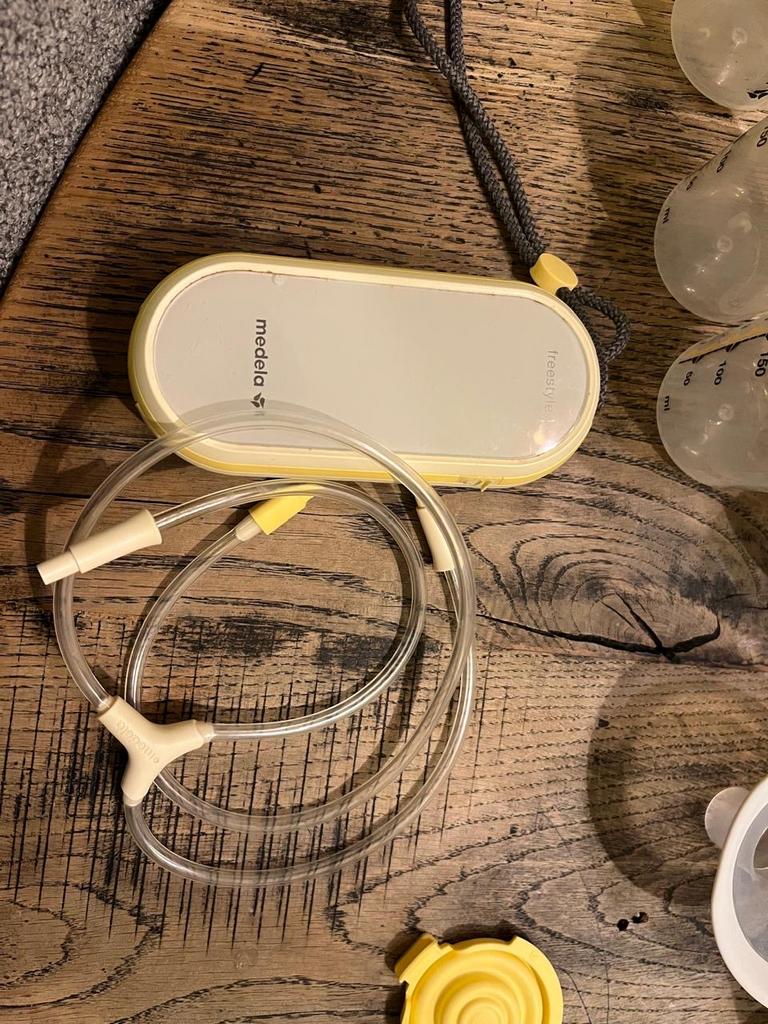 Medela Freestyle Flex Borstkolf, Ophalen, Zo goed als nieuw, Borstkolf