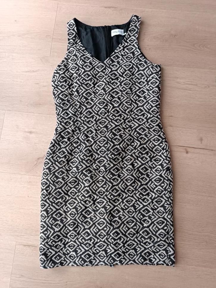 Talking French Antwerp jurkje maat 36, Kleding | Dames, Jurken, Zo goed als nieuw, Maat 36 (S), Beige, Boven de knie, Ophalen of Verzenden