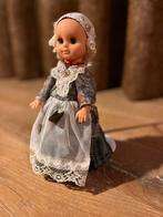 Pop friese klederdracht 1, Ophalen of Verzenden, Zo goed als nieuw, Poppenhuis