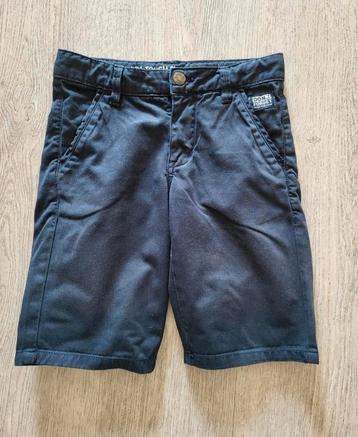 Nette korte broek van Hema maat 122-128  beschikbaar voor biedingen