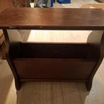 Krantenbak!, Ophalen