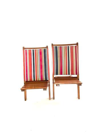 2 vintage strandstoeltjes. beschikbaar voor biedingen