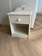 Gratis nachtkastje IKEA, Ophalen, Zo goed als nieuw, Minder dan 45 cm