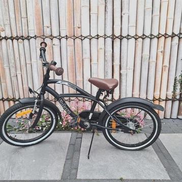 Volare Black Cruiser 18 inch kinderfiets beschikbaar voor biedingen