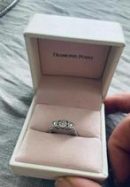 Witgouden ring met diamanten, Ophalen, 20 of groter, Zo goed als nieuw, Met edelsteen