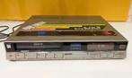 SONY SL-F30E Betamax Video Cassette Recorder - werk perfect, SONY, N, Betamax-speler of -recorder, Ophalen of Verzenden