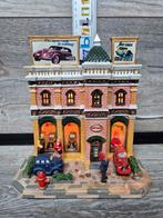 Dickensville garage verlicht kerstdorp kersthuisjes, Diversen, Kerst, Ophalen of Verzenden, Zo goed als nieuw