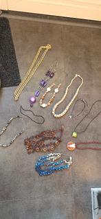 kettingen allerlei samen in 1 koop, Sieraden, Tassen en Uiterlijk, Ophalen of Verzenden, Gebruikt, Overige kleuren, Overige materialen