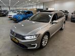 Volkswagen Passat Variant 1.4 TSI GTE Connected / PANORAMADA, Gebruikt, Hybride Elektrisch/Benzine, 1600 kg, Zilver of Grijs