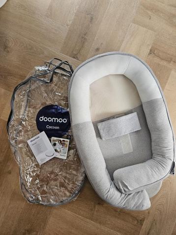 doomoo cocoon babynestje beschikbaar voor biedingen